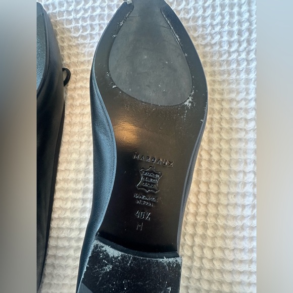 Margaux the Pointe Black Flats - Picture 5 of 8